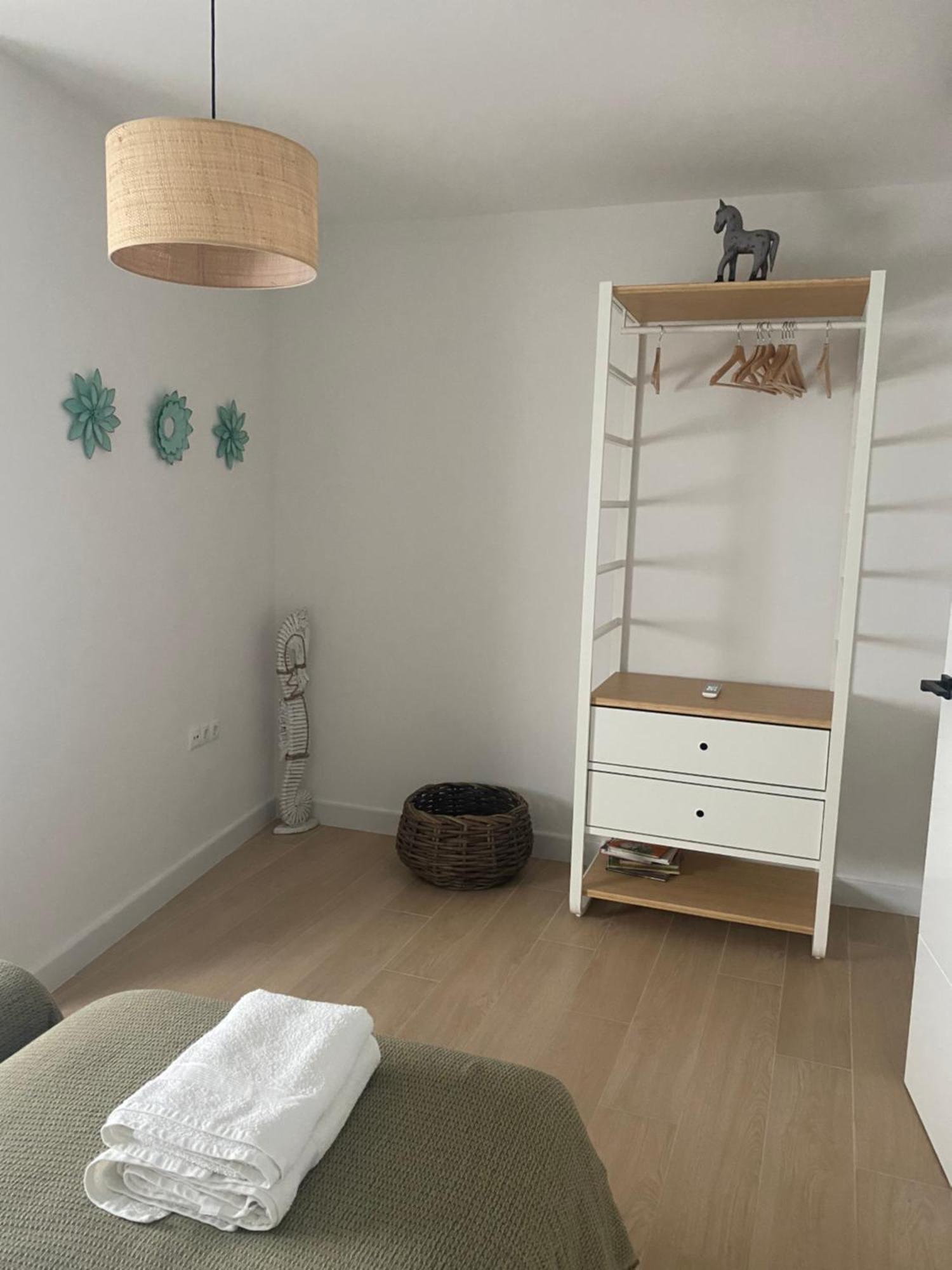 Apartamentos La Higuera 2 Рота Экстерьер фото